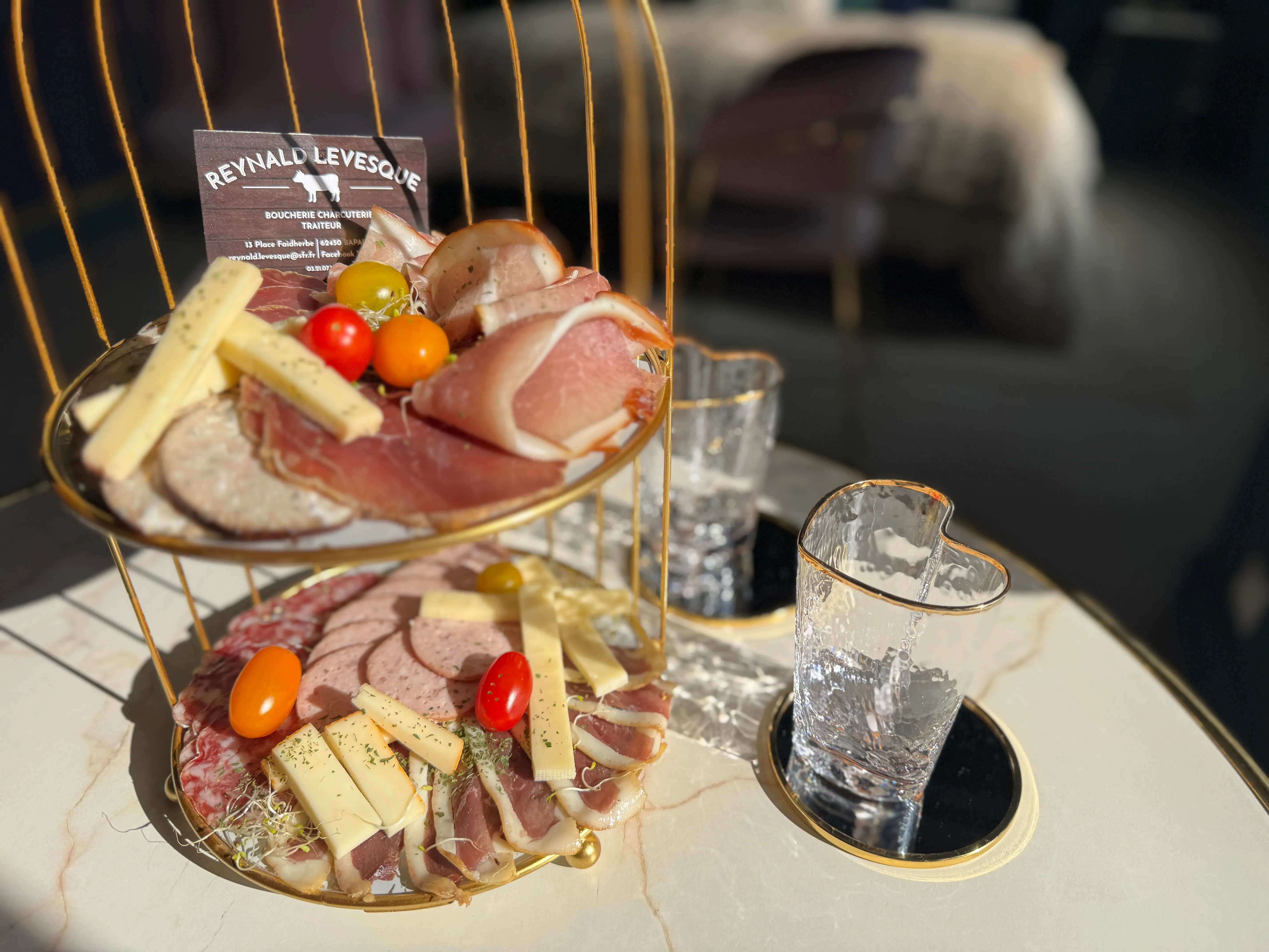 Planche dinatoire romantique spa paon